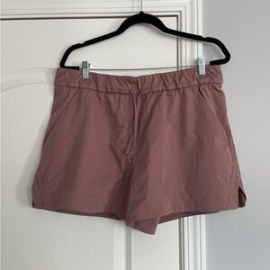 lululemon athletica Cinchable Wait Woven 3.5” Shorts in Mauve
